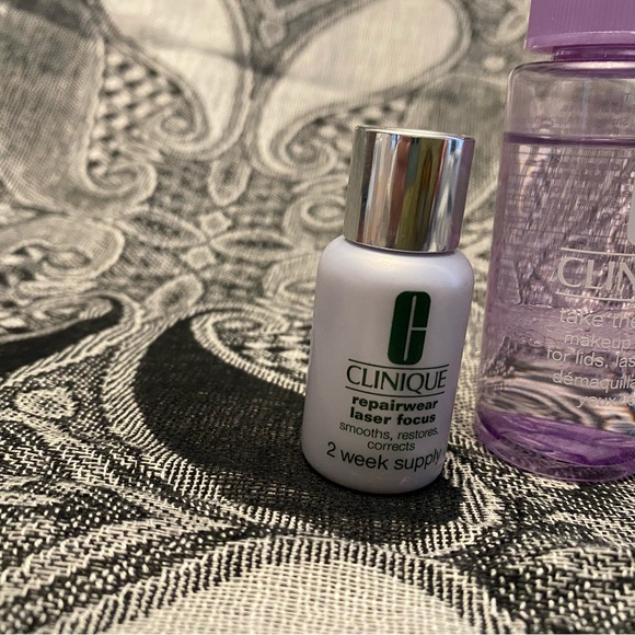 Clinique Skincare travel size bundle - Picture 2 of 4